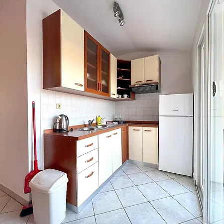 Apartments Capic Z Baska  Exterior photo