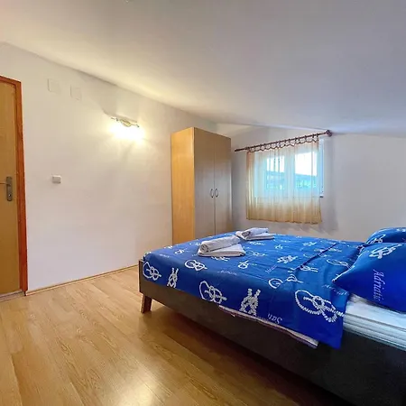 Apartments Capic Z Baska  Exterior photo