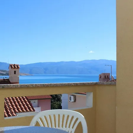 Apartments Capic Z Baska  Exterior photo