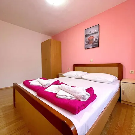 Apartments Capic Z Baska  Exterior photo
