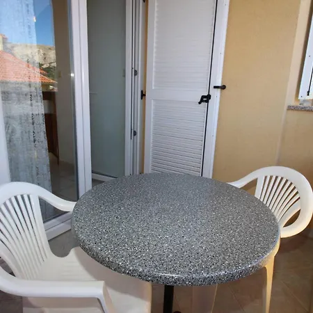 Apartments Capic Z Baska  Exterior photo