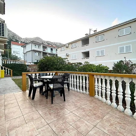 Apartments Capic Z Baska  Exterior photo