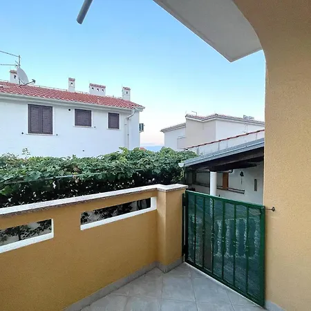 Apartments Capic Z Baska  Exterior photo
